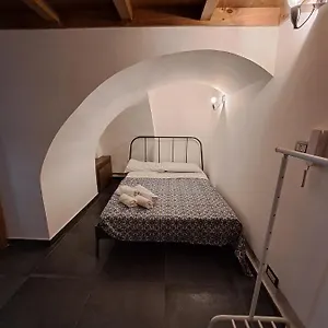 Ursinorooms2 , Catane Italie